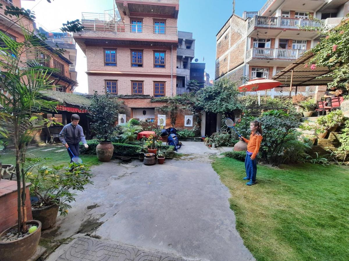Pradhan House - Home Stay With Garden Μπακταπούρ Εξωτερικό φωτογραφία