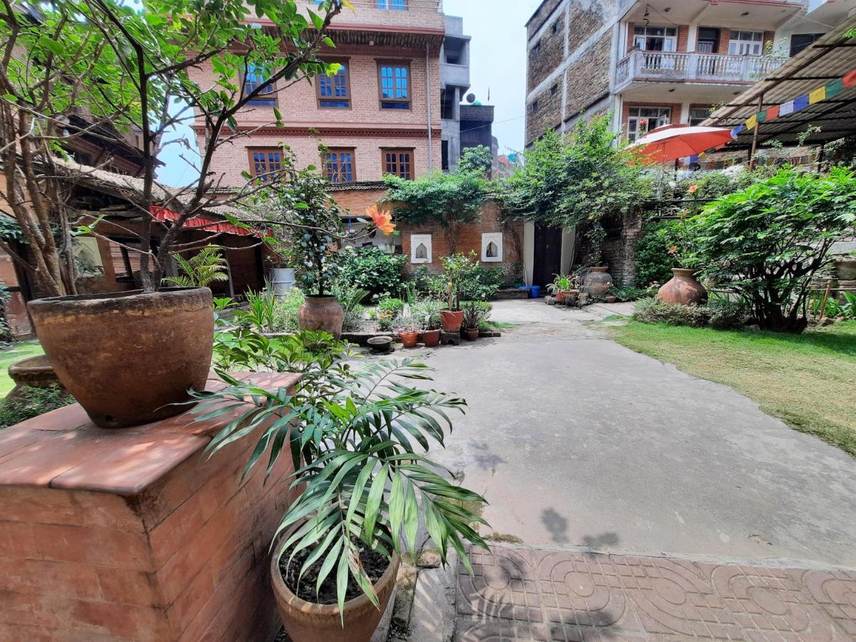 Pradhan House - Home Stay With Garden Μπακταπούρ Εξωτερικό φωτογραφία