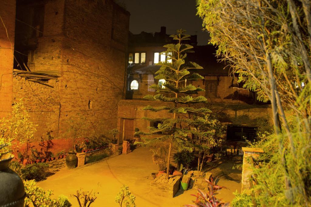 Pradhan House - Home Stay With Garden Μπακταπούρ Εξωτερικό φωτογραφία
