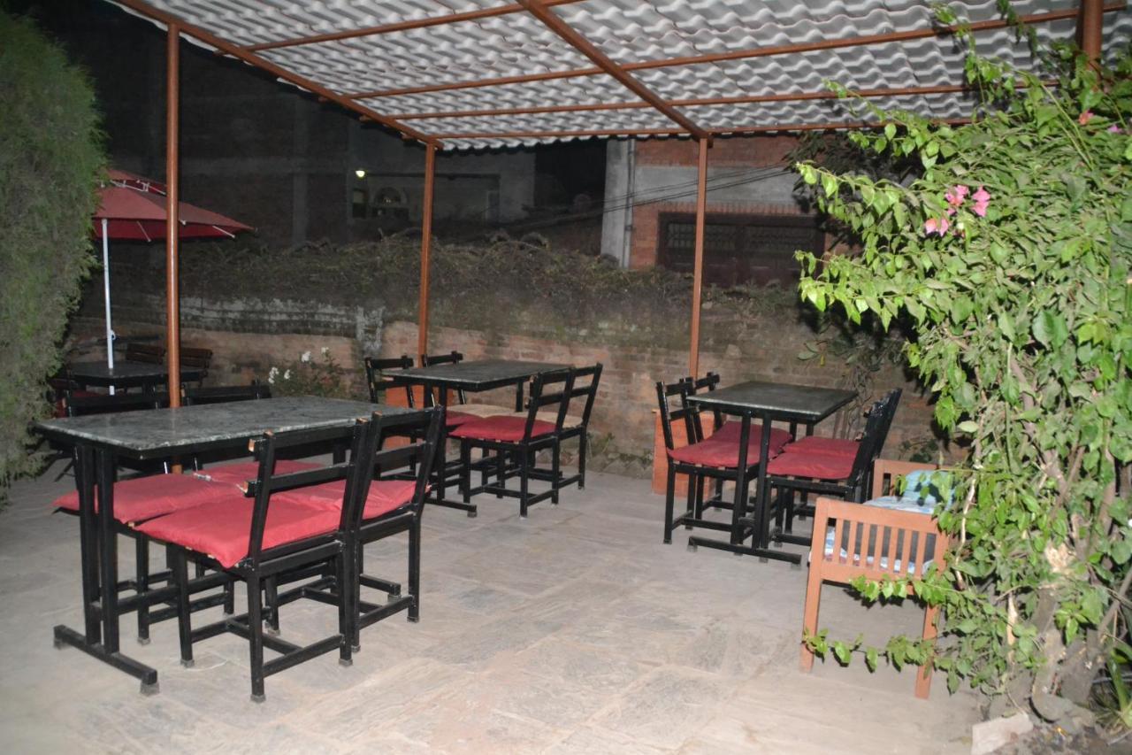 Pradhan House - Home Stay With Garden Μπακταπούρ Εξωτερικό φωτογραφία